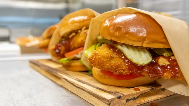 food-beverage Enmarket Luxury Suites